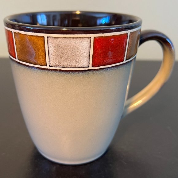 Pair of GIBSON Elite Casa Roja Stoneware Mugs w/ Small Square Glazed Tile Border - Picture 4 of 10